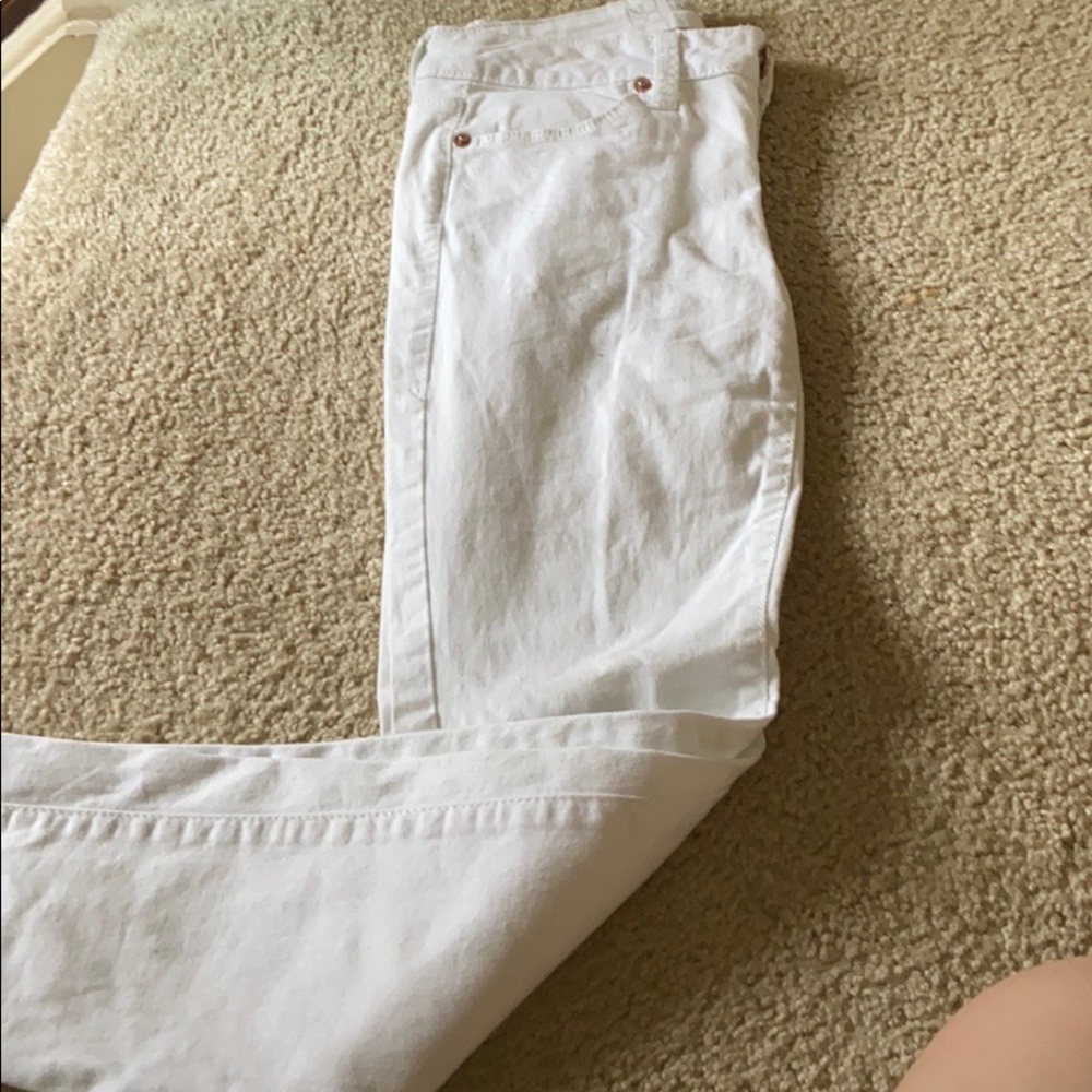 White skinny low rise jeans